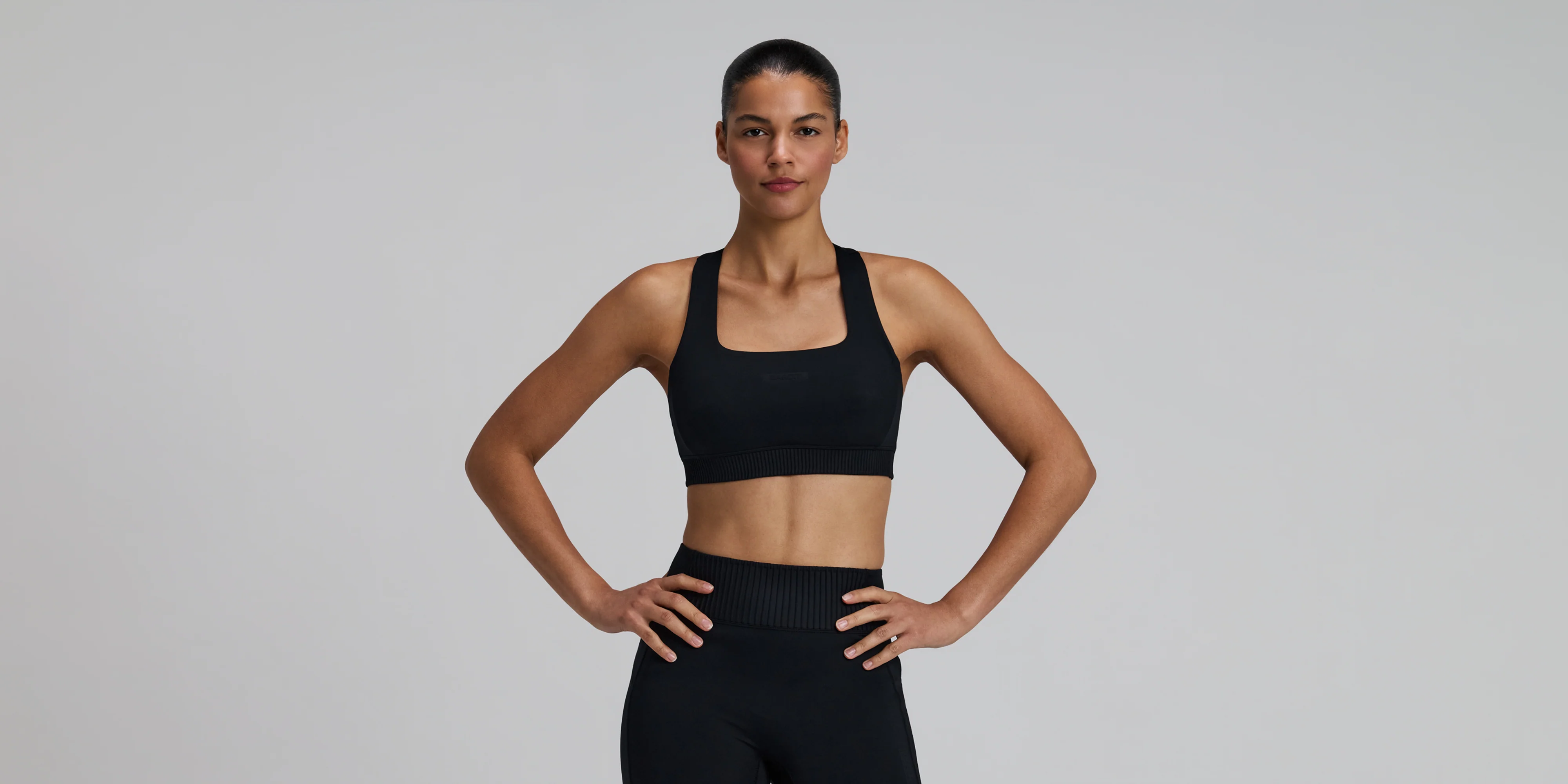 Women's Stamina-V™ Square Neck Run Bra - Black - Image 3
